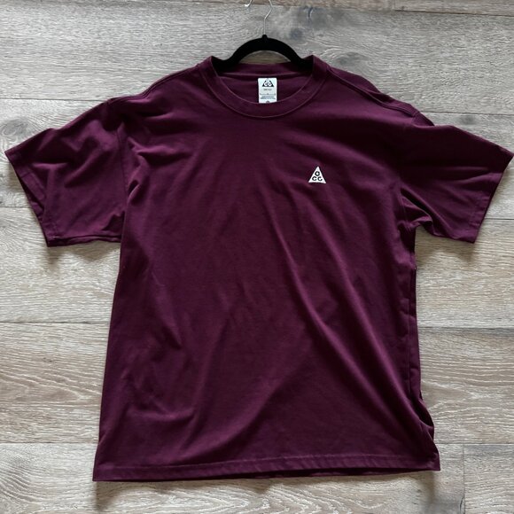Nike ACG Men's T Shirt Maroon White Embroidered L Large $55 - Picture 1 of 2